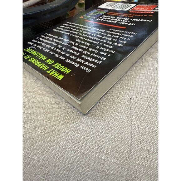 8th Print #1 Zombie Halloween Special Edition Goosebumps Most Wanted R.L. Stine - Picture 7 of 8